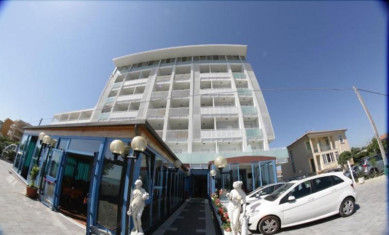 Hotel Atlantic Senigallia Extérieur photo