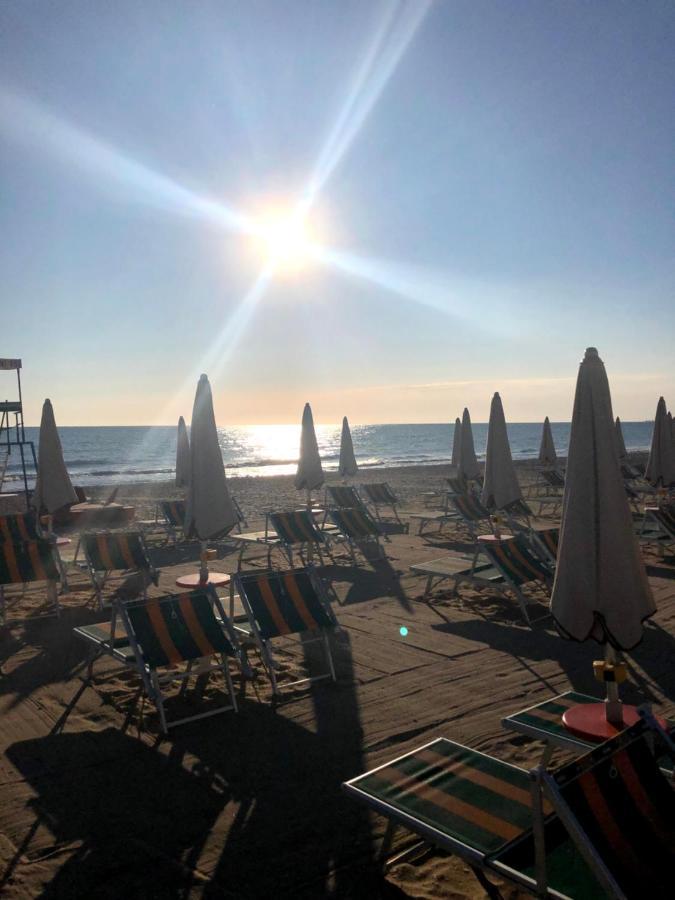 Hotel Atlantic Senigallia Extérieur photo