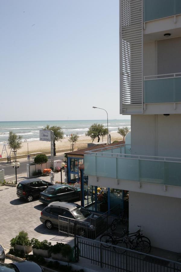 Hotel Atlantic Senigallia Extérieur photo